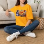 Quebec to Cuba Vintage Car Graphic T-Shirt - Image 9
