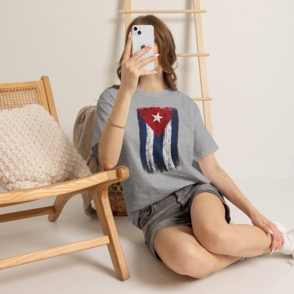 Distressed Cuban Flag T-Shirt | Cuba Flag Tee, Vintage Grunge Stripes