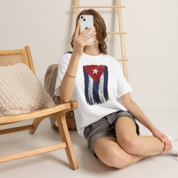 Distressed Cuban Flag T-Shirt | Cuba Flag Tee, Vintage Grunge Stripes